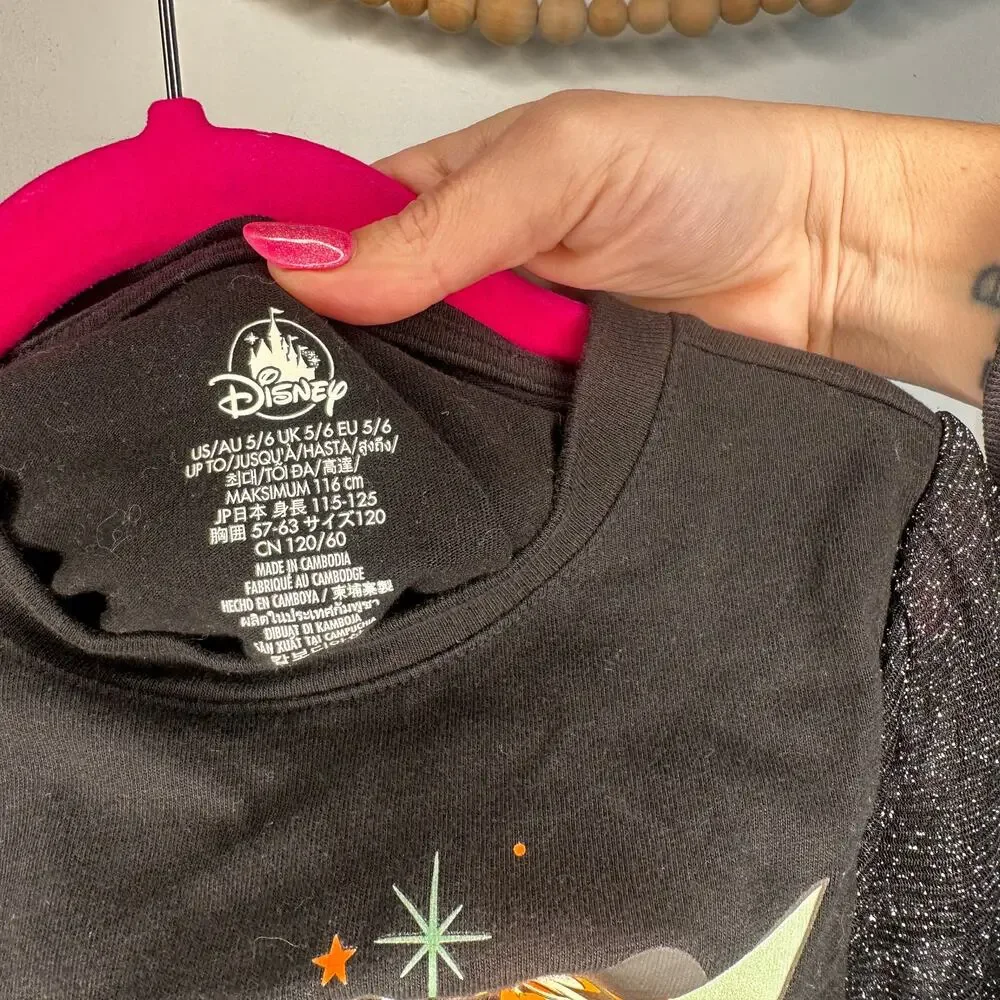 Disney Parks Daisy Minnie Black Halloween Graphic T